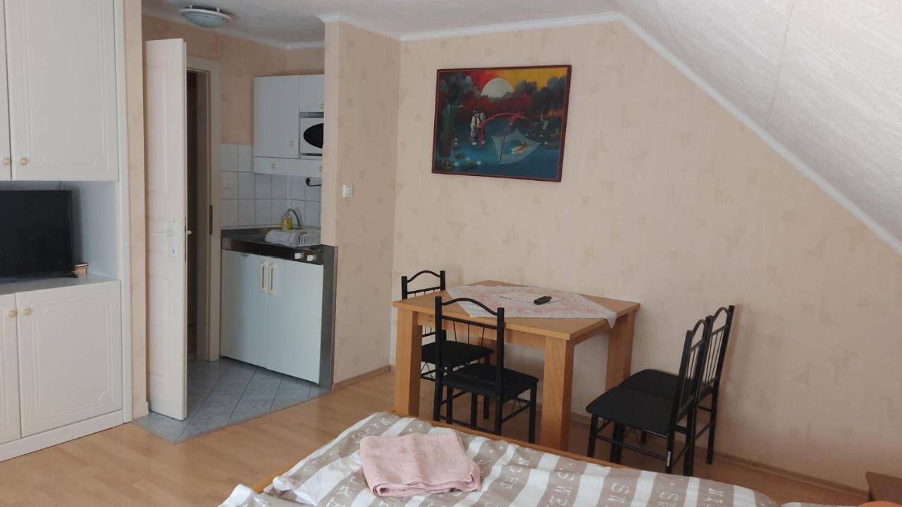 David Apartman Gyula Luaran gambar